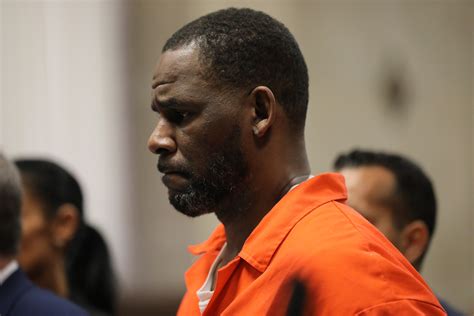 r kelly pee tape|R. Kelly Jury Shown Graphic Video Clips of Star。